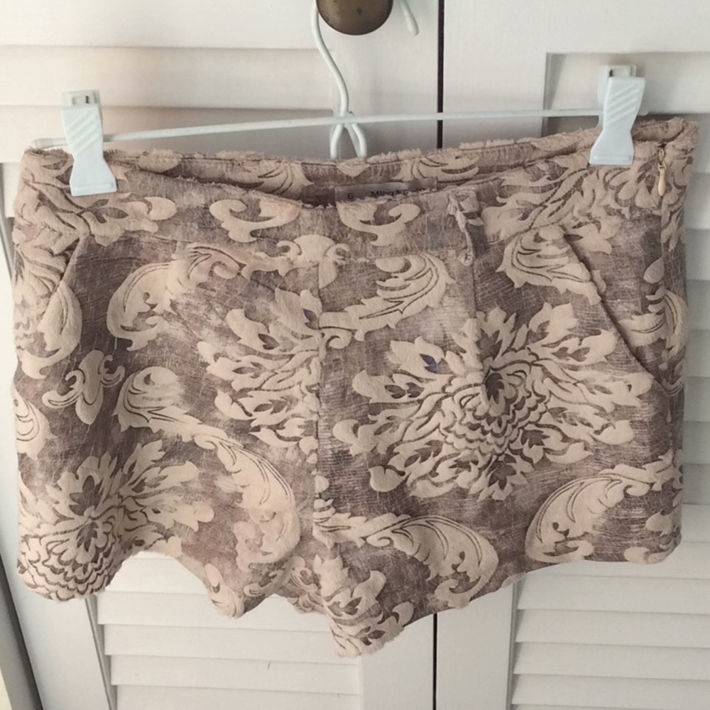 Mika and Gala Shorts